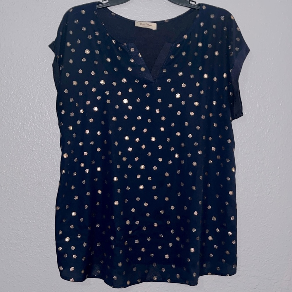 maternity top